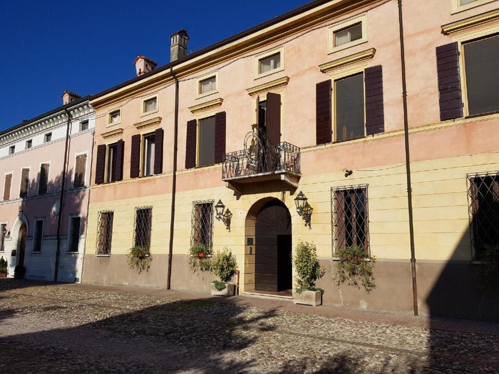 Hotel Il Duca Barbablu Sabbioneta Exterior foto